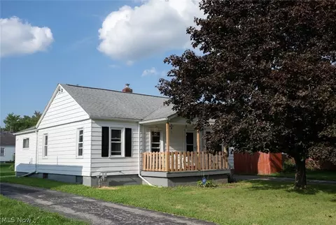 834 Cambridge Ave, Youngstown, OH 44502