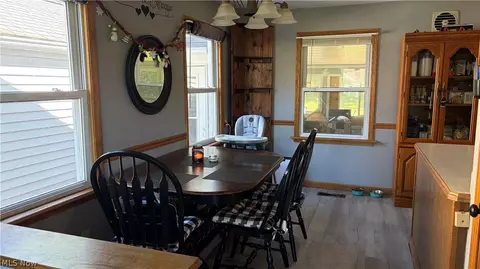 Dining - 1632 Edmeyer Ave NW, Canton, OH 44708 photo 1 of 1