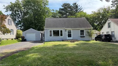 1632 Edmeyer Ave NW, Canton, OH 44708