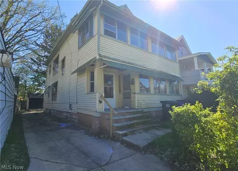 11213 Linnet Ave, Cleveland, OH 44111
