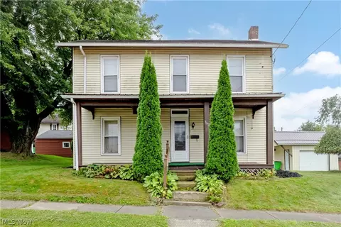 365 E Adams St, Millersburg, OH 44654