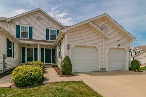 410 Rachel Ln, Avon Lake, OH 44012