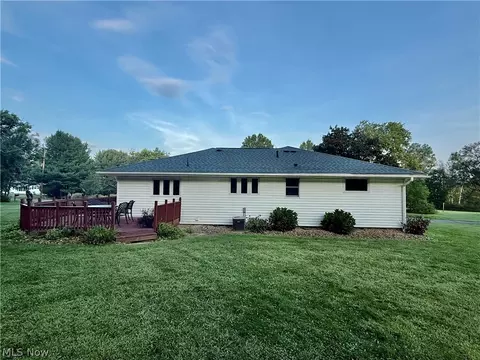 Exterior - 4205 Marks Ave, Rootstown, OH 44272 photo 2 of 7