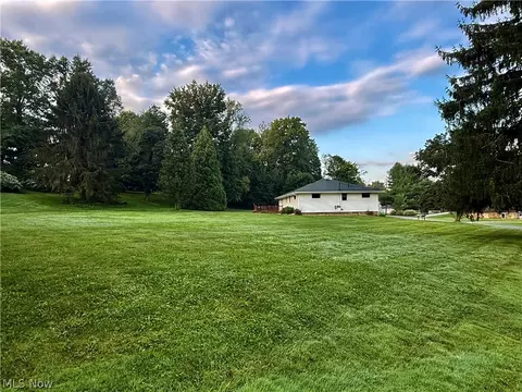 Exterior - 4205 Marks Ave, Rootstown, OH 44272 photo 6 of 7