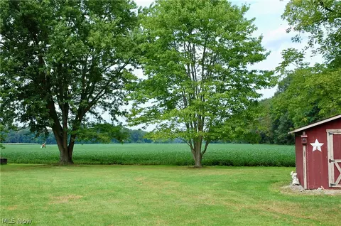 Exterior - 4992 Doylestown Rd, Creston, OH 44217 photo 6 of 8