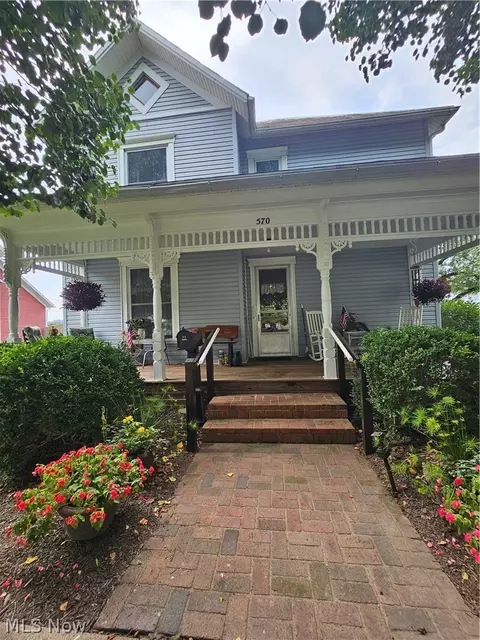570 E Bell Ave, Mcconnelsville, OH 43756