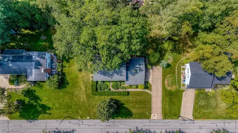 View/Area - 411 Gateway Blvd, Huron, OH 44839 photo 1 of 8