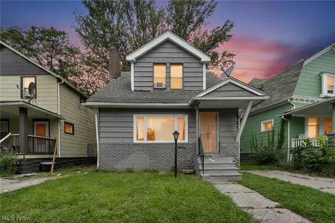 12811 Bartfield Ave, Cleveland, OH 44108