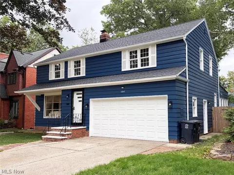 1307 Ford St, Lyndhurst, OH 44124