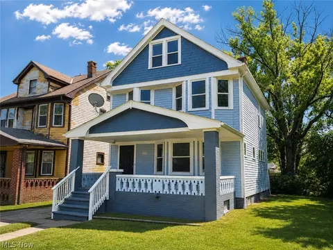 3280 E 121st St, Cleveland, OH 44120