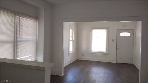 Living - 69 W Dalton St, Akron, OH 44310 photo 1 of 2