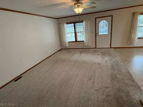 Living - 324 Gemini Dr, Dover, OH 44622 photo 1 of 3