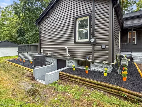 Exterior - 38867 Butternut Ridge Rd, Elyria, OH 44035 photo 2 of 5