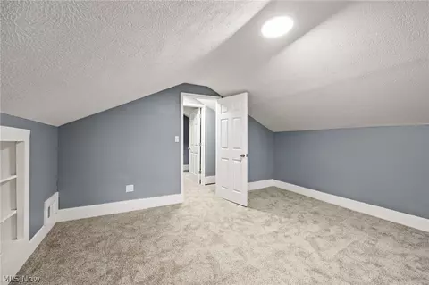 Bedroom - 38867 Butternut Ridge Rd, Elyria, OH 44035 photo 4 of 5