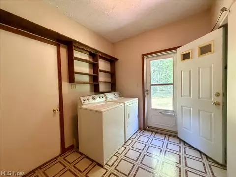 9059 E Mountain View Dr, Chardon, OH 44024 photo 24