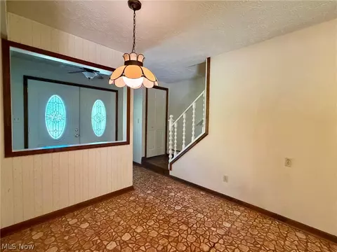 9059 E Mountain View Dr, Chardon, OH 44024 photo 14