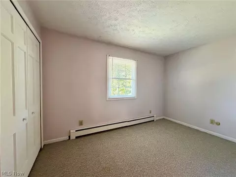 9059 E Mountain View Dr, Chardon, OH 44024 photo 19