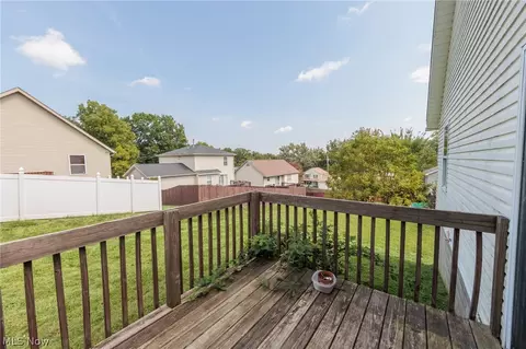 Exterior - 711 Bisson Ave, Akron, OH 44307 photo 3 of 3
