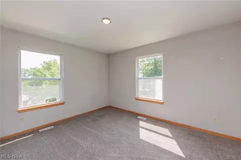 Bedroom - 711 Bisson Ave, Akron, OH 44307 photo 5 of 7