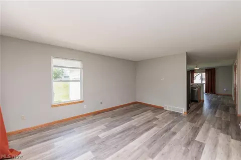 Living - 711 Bisson Ave, Akron, OH 44307 photo 4 of 7