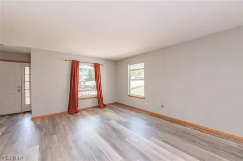 Living - 711 Bisson Ave, Akron, OH 44307 photo 1 of 7