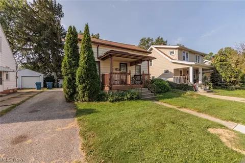 20861 Woodstock Ave, Fairview Park, OH 44126