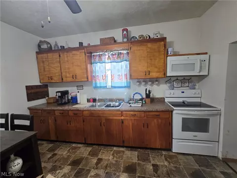 Kitchen - 1403 Baird Ave, Cambridge, OH 43725 photo 1 of 3