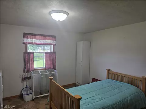 Bedroom - 1403 Baird Ave, Cambridge, OH 43725 photo 2 of 2