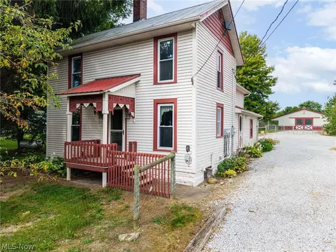 6228 Avon Lake Rd, Spencer, OH 44275