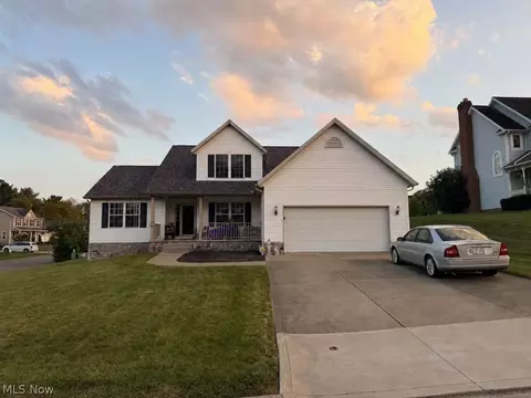 3109 Castle West Cir NW, Massillon, OH 44647