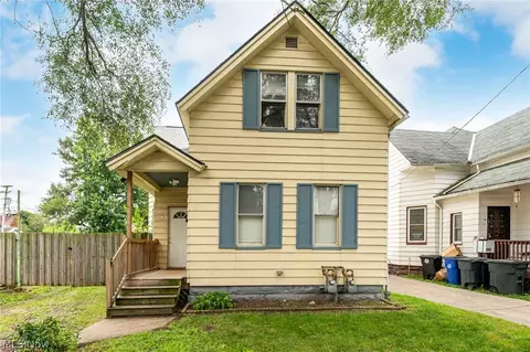 4145 Hyde Ave, Cleveland, OH 44109