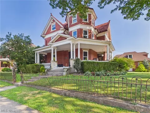 1315 Washington Ave, Parkersburg, WV 26101