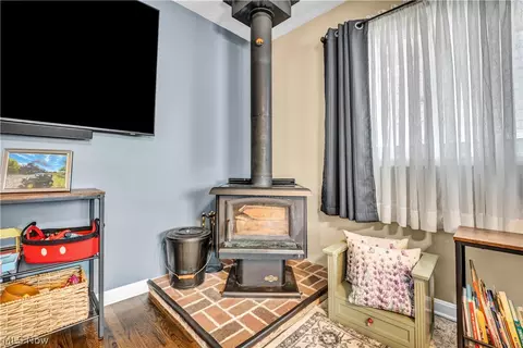 977 Lloyd Rd, Wickliffe, OH 44092 photo 8