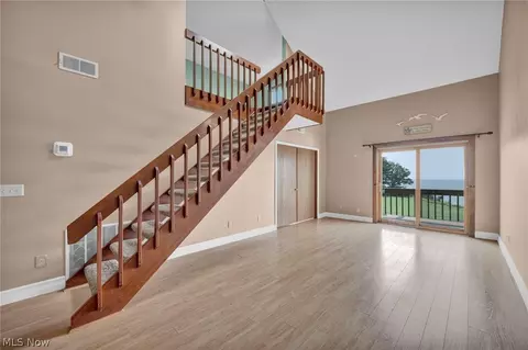 Living - 6035 Lake Rd W #234, Ashtabula, OH 44004 photo 1 of 4