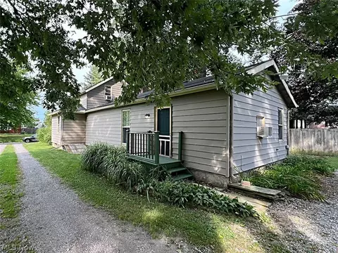 Other - 224 6th St, Elyria, OH 44035 photo 4 of 8