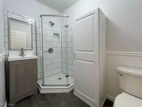Bath - 224 6th St, Elyria, OH 44035 photo 2 of 2