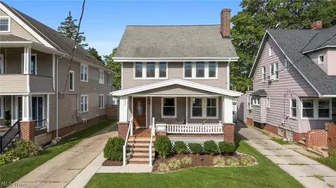 1626 Wagar Ave, Lakewood, OH 44107