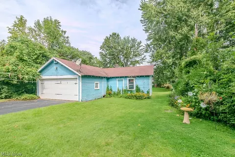 Exterior - 37841 2nd St, Willoughby, OH 44094 photo 7 of 9