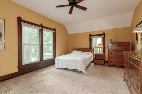 Bedroom - 37841 2nd St, Willoughby, OH 44094 photo 2 of 6