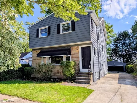 16712 Glenpark Ave, Cleveland, OH 44128