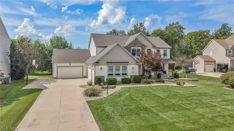 6466 Pebble Ct, Medina, OH 44256