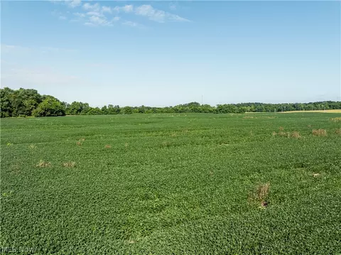 Perry Road, Centerburg, OH 43011