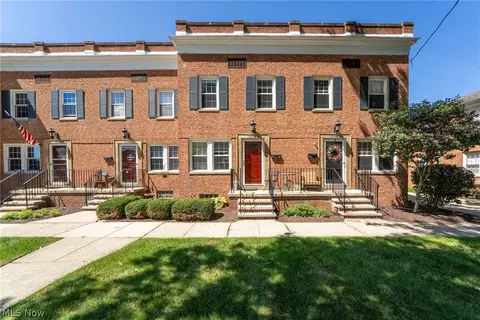 2684 Wooster Rd, Rocky River, OH 44116