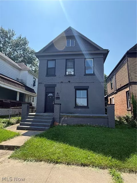 1428 Pennsylvania Ave, Steubenville, OH 43952