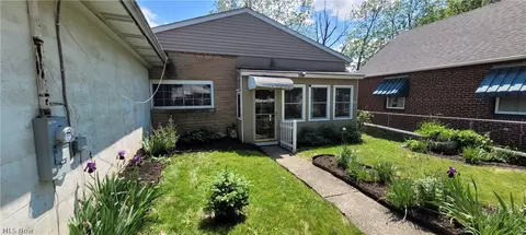 826 Reed, Akron, OH 44306