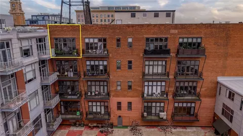 1951 W 26th St #506, Cleveland, OH 44113