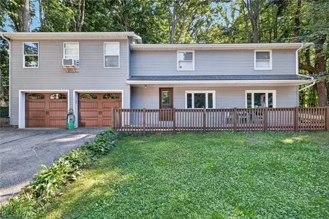 598 Randolph Rd, Mogadore, OH 44260