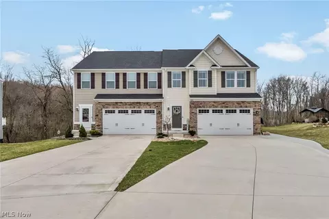 3017 Bonita Cir SE, Canal Fulton, OH 44614