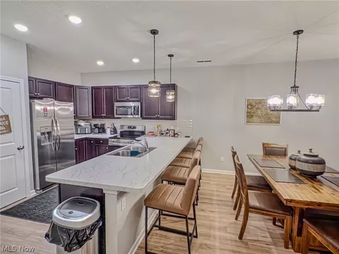 Kitchen - 118 W Spring Dr, Elyria, OH 44035 photo 2 of 3