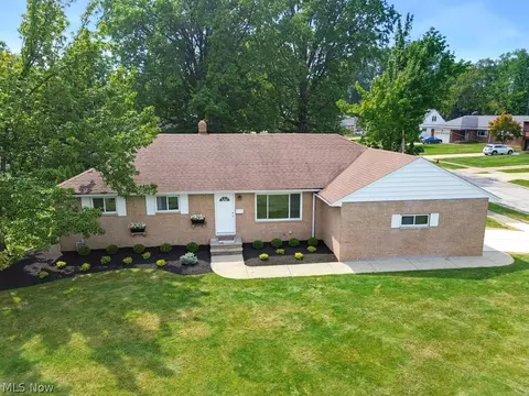 766 Radford Dr, Richmond Heights, OH 44143